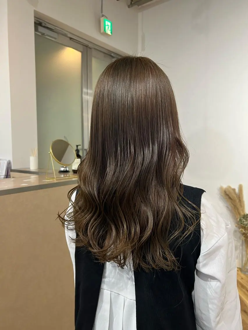ロング カラー オリーブカラー ヘアカラー Ayaka🩰🎀 ガーリー/暖色♡のヘアスタイル