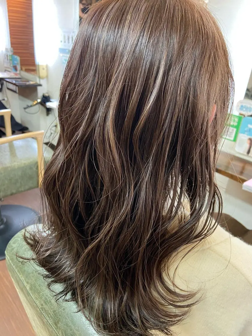 ロング カラー ブリーチ ハイライトカラー バイオレットカラー ハイライト ヘアカラー トリートメント 💜推しインナー カラー/菊池柊真💜のヘアスタイル