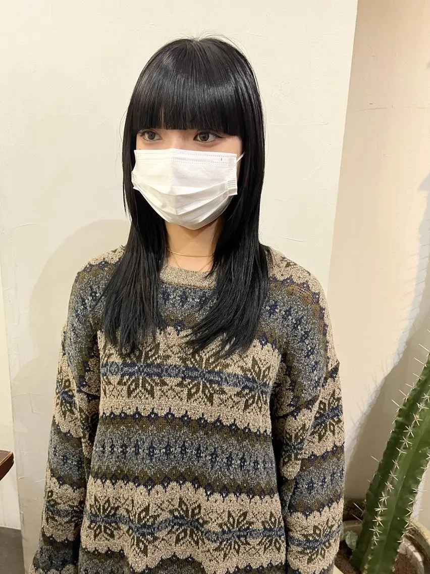 セミロング 顔まわりレイヤー レイヤーカット ワイドバング ウルフカット カット 千葉 郁也のヘアスタイル