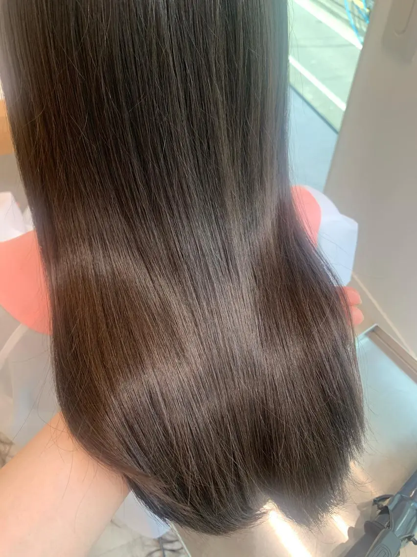 ロング トリートメント カット トリートメント ヘッドスパ 近 紗理奈のヘアスタイル