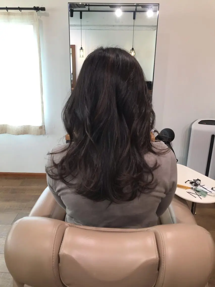 ロング カット ヘアカラー トリートメント 吉田 小百合のヘアスタイル