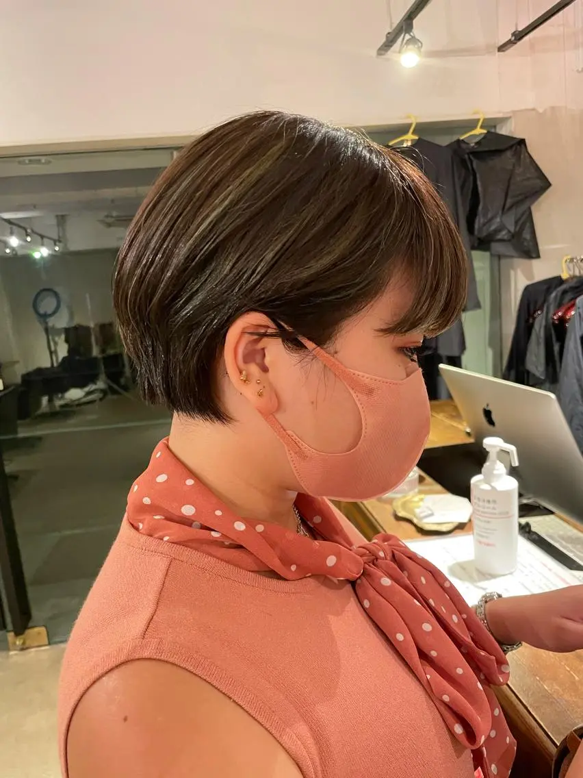 ショート minatsu 東京の技術を京都でのヘアスタイル