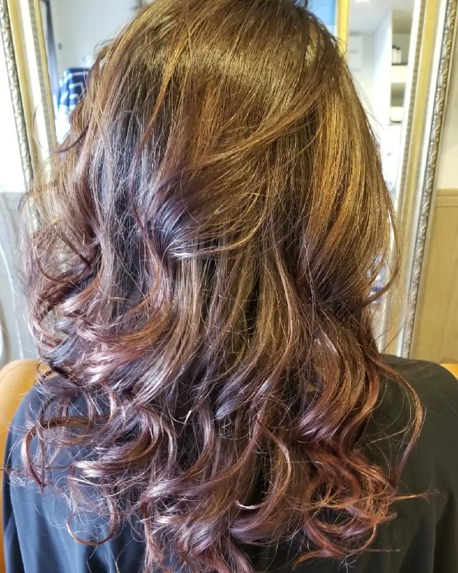 ロング カラー アディクシーカラー バレイヤージュ イルミナカラー 外国人風カラー レイヤーカット カット ヘアカラー トリートメント spa hair ark 富井直美のヘアスタイル