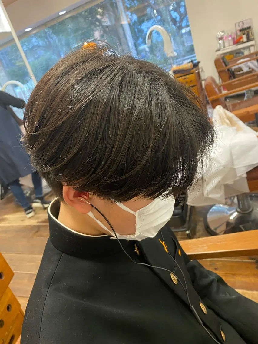 ショート メンズ 井手口 沙樹のヘアスタイル