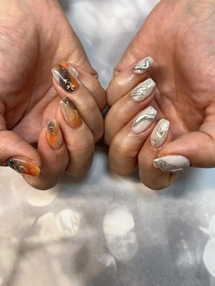 ネイル ミラーネイル ニュアンスネイル coco nailのネイルデザイン