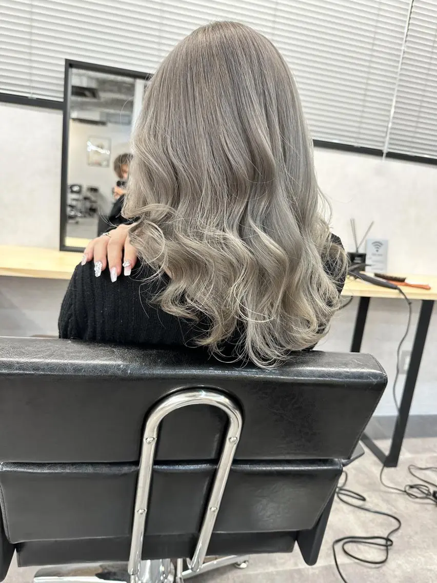 ミディアム カラー ヘアアレンジ 💎lino _by _ACNE💎 🧸のヘアスタイル