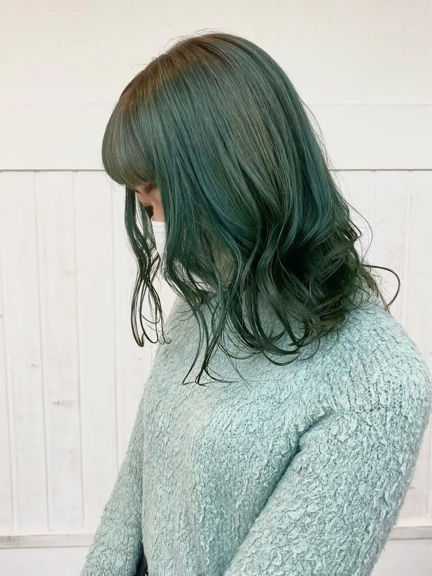 セミロング カラー ブリーチ ケアブリーチ イルミナカラー ミント ヘアカラー トリートメント ☀️透明感color KURO☀️のヘアスタイル