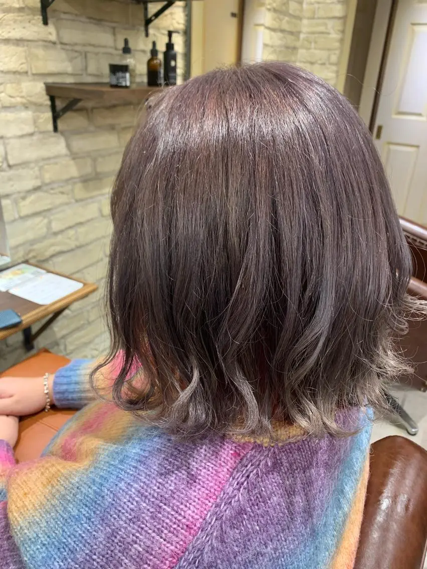ショート カラー ブリーチ 美髪矯正/艶髪 CLUTCH田中海琴のヘアスタイル
