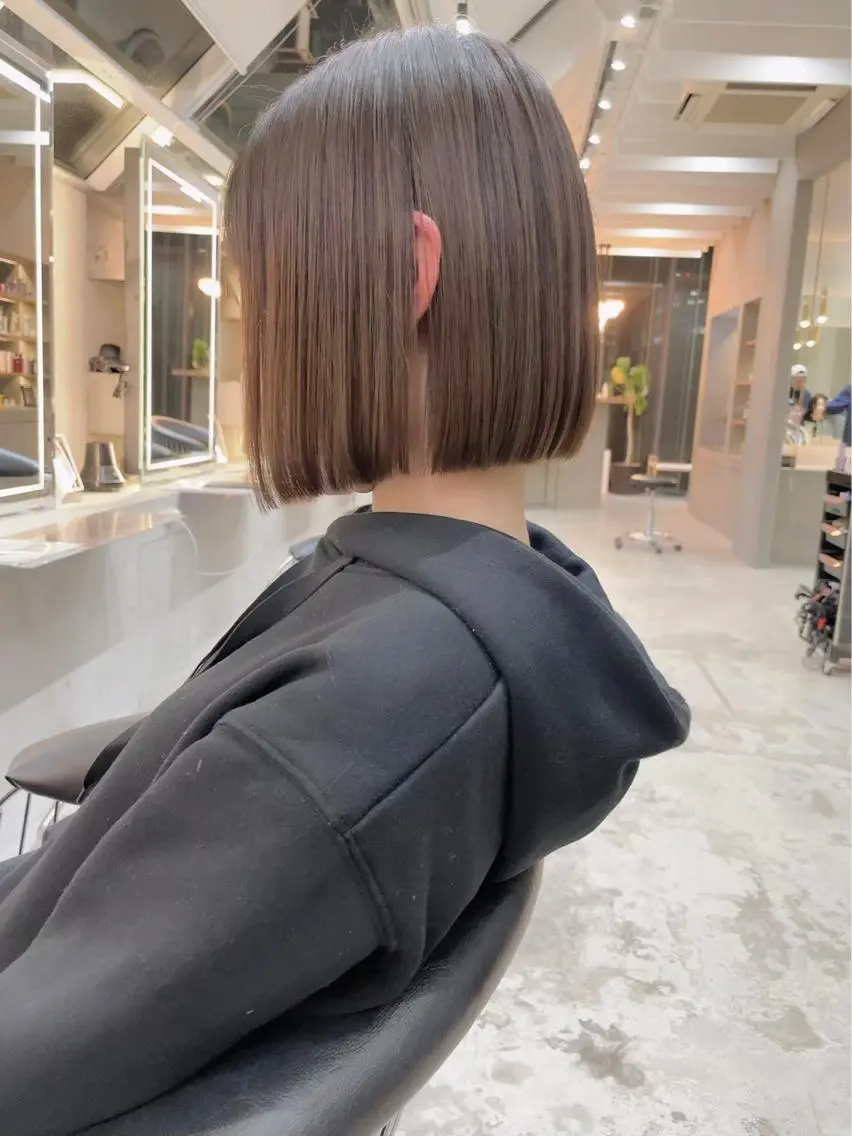 ショート カラー カット ヘアカラー トリートメント ‎🤍髪質改善‎🤍 レイヤーカット‎🤍のヘアスタイル