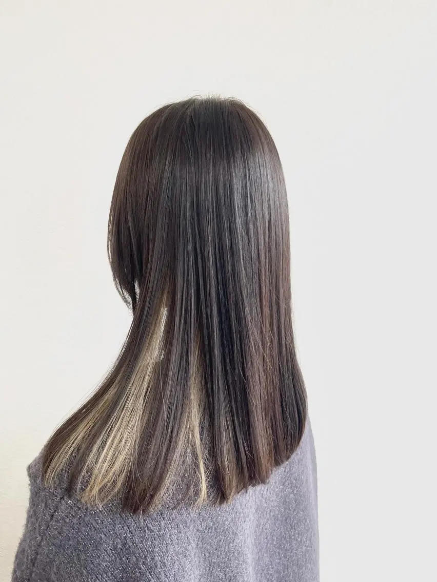 ロング カット ヘアカラー 小川  愛のヘアスタイル