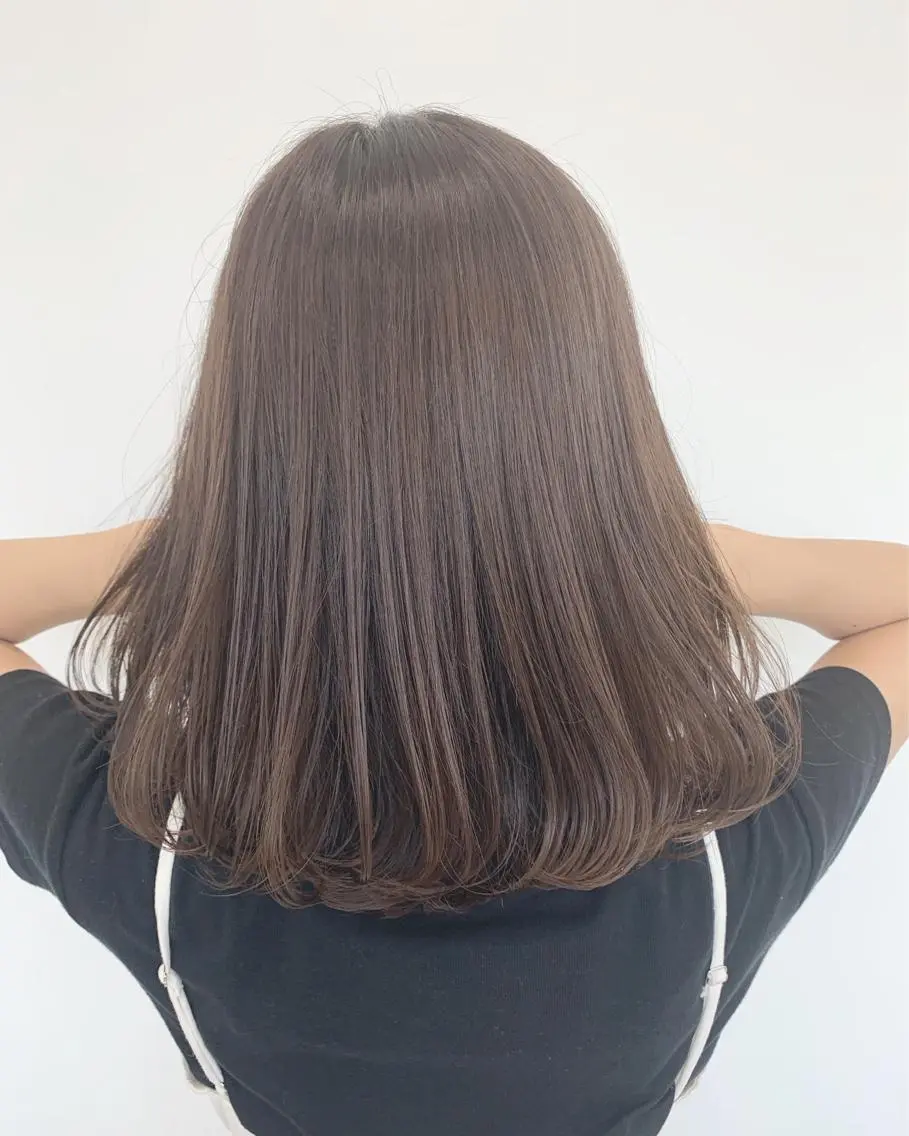 カラー アッシュ LINOET名古屋 ブリーチ/ハイトーンのヘアスタイル