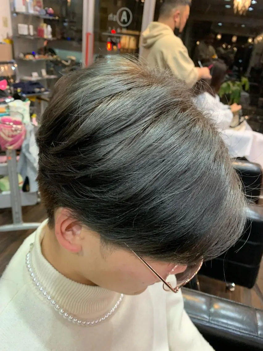 ショート カラー メンズ ダブルカラー カット ヘアカラー 西尾 太郎のヘアスタイル