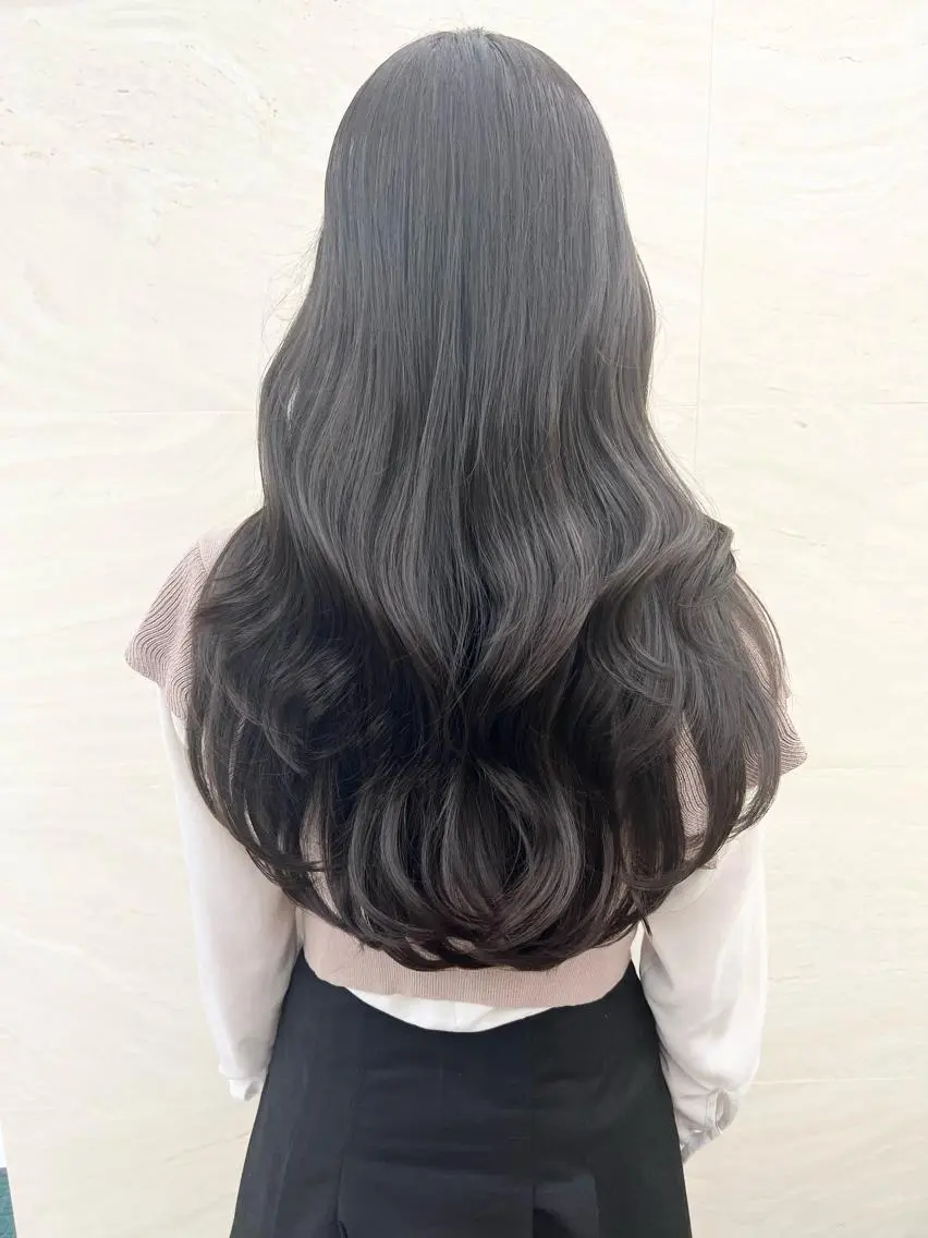 ロング カラー カット ヘアカラー トリートメント ヘアセット 🫧艶ダブルカラー ブリーチ🫧トモヤのヘアスタイル