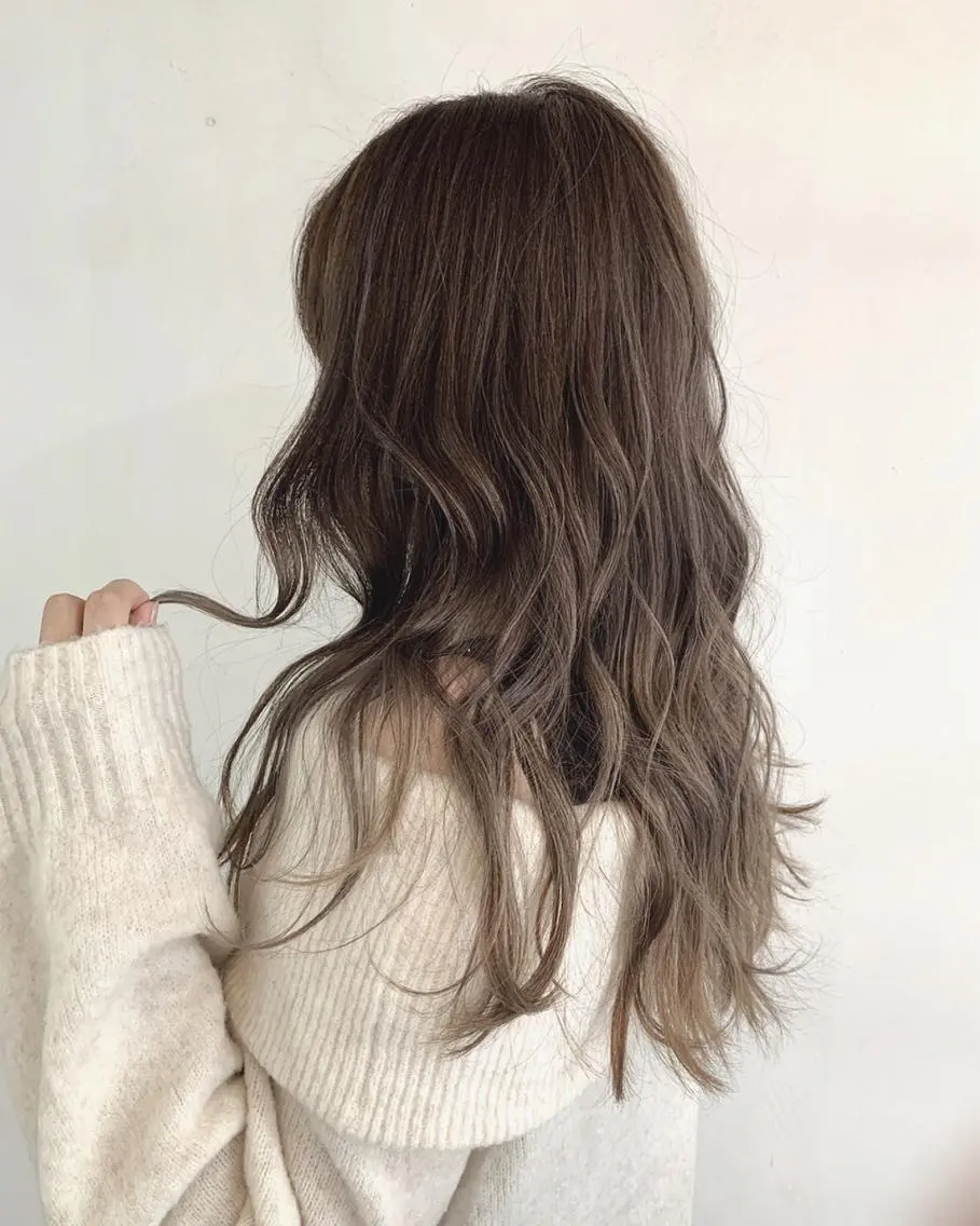 ロング カラー カット ヘアカラー トリートメント 京都大人女性ショート 徒歩1分/秋山のヘアスタイル
