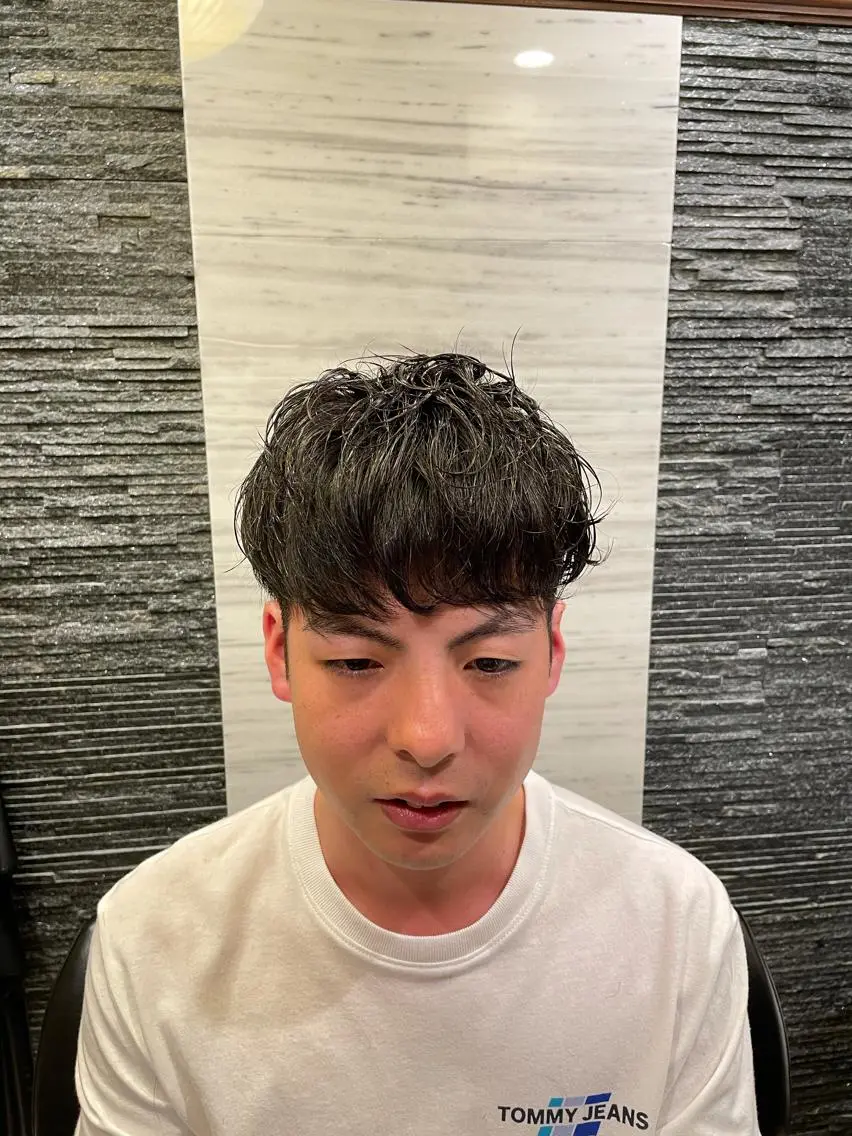 ミディアム パーマ メンズ ミディアムパーマ メンズパーマ カット指名No1漆原 聡のヘアスタイル