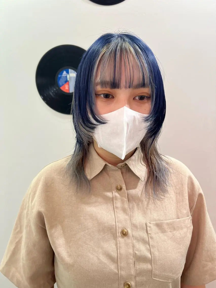 ショート カラー ヘアアレンジ 🧨ブリーチー×ボブ レイヤー💎じゅえるのヘアスタイル