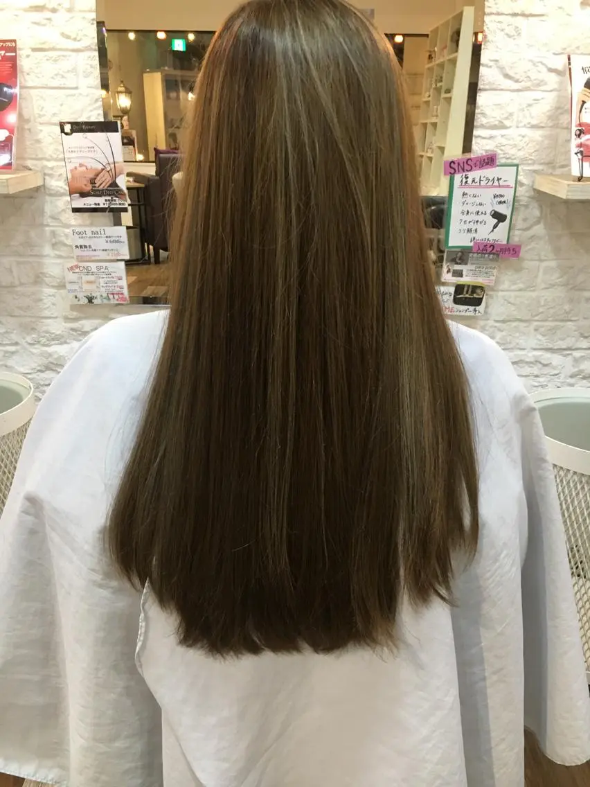 ロング 外国人風カラー 角床直哉 カラーカットNO 1のヘアスタイル