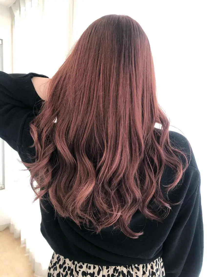 セミロング カラー ベージュカラー ピンクカラー ピンクベージュ ヘアカラー 🦋美髪/エクステ 🦋アベイクミのヘアスタイル