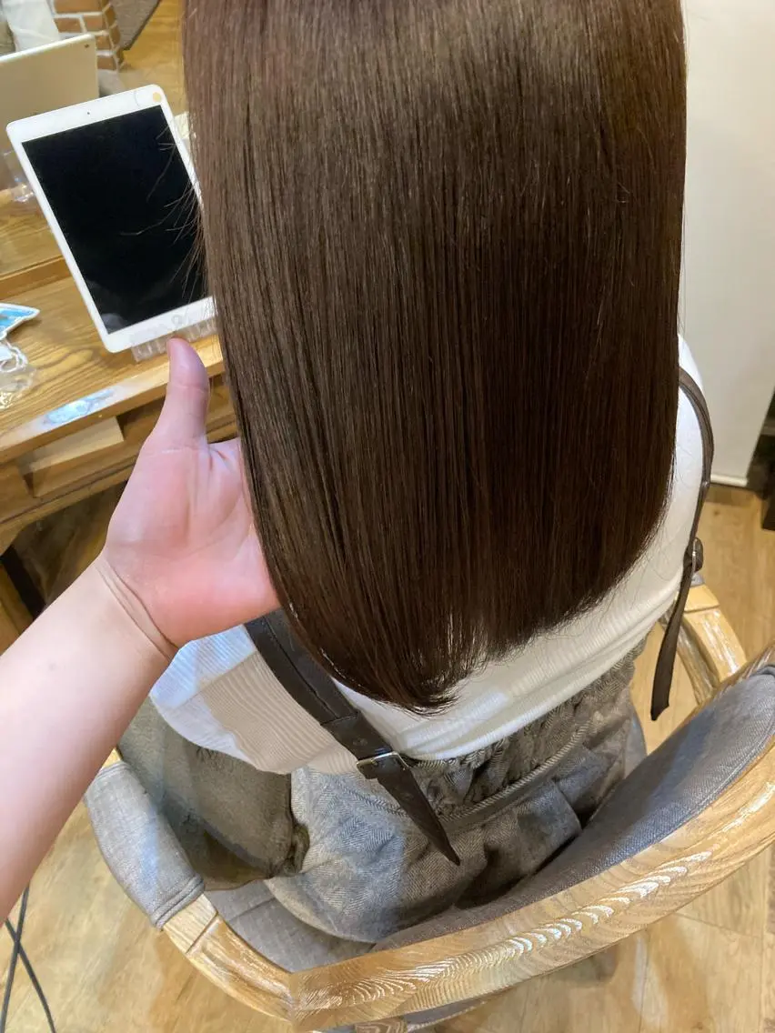 ミディアム カット ヘアカラー トリートメント ✨色持ちの良い艶 カラー✨蟹江真世のヘアスタイル
