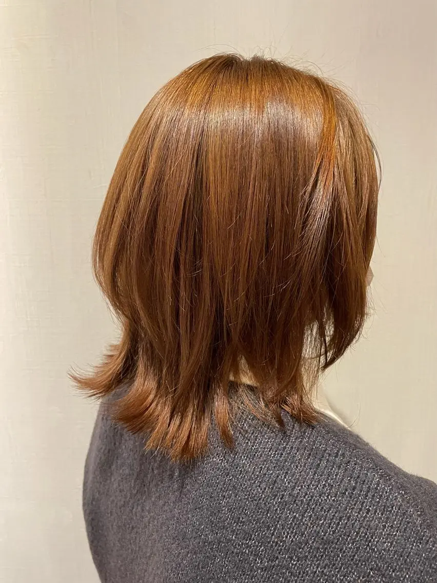 ミディアム カラー ベージュカラー ブリーチ オレンジ オレンジベージュ ナチュラル🧡可愛い MINAMIのヘアスタイル
