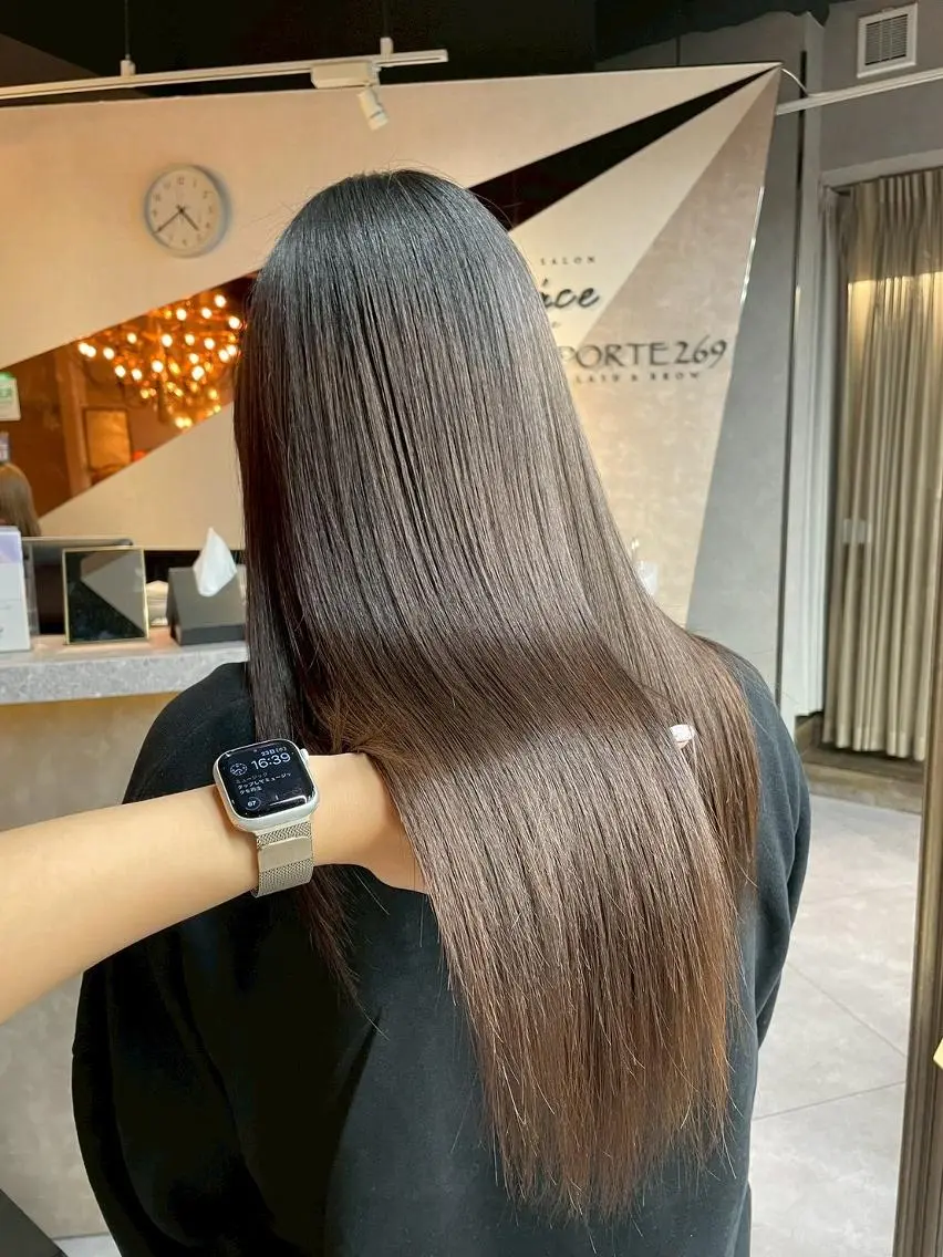 ロング MARLE 布施店のヘアスタイル