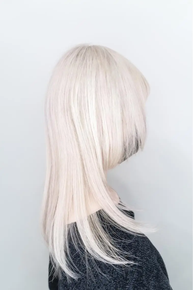 セミロング カラー ベージュカラー ブリーチ ケアブリーチ デザインカラー ダブルカラー ヘアカラー ✨デザインカラー✨ ハイトーン 森貴章のヘアスタイル