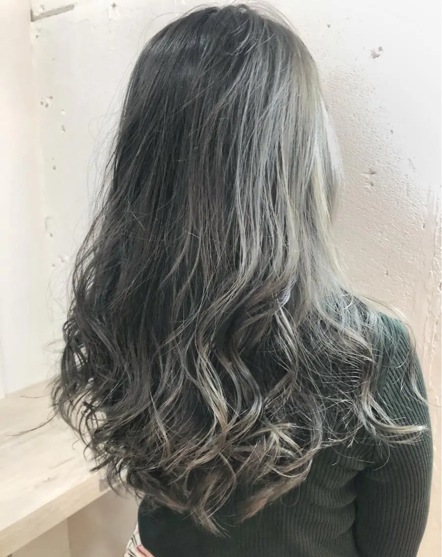セミロング ヘアカラー 南都 良太のヘアスタイル