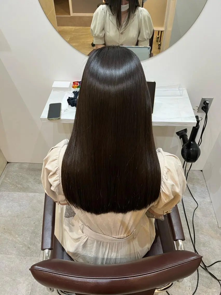 ロング カット ヘアカラー トリートメント 【髪質改善　艶髪】 布川　莉穂のヘアスタイル