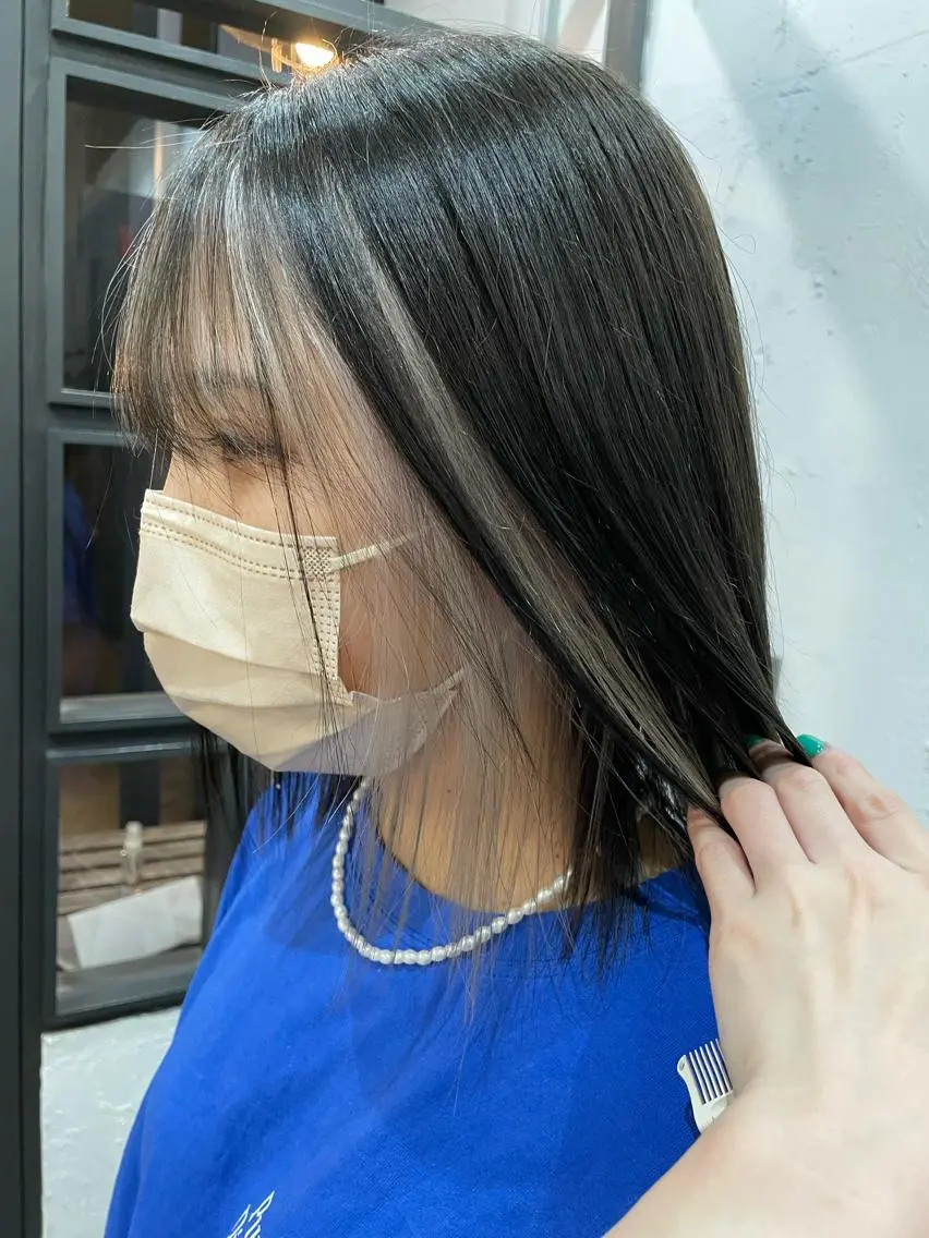 ミディアム ヘアカラー 大内 志穂のヘアスタイル