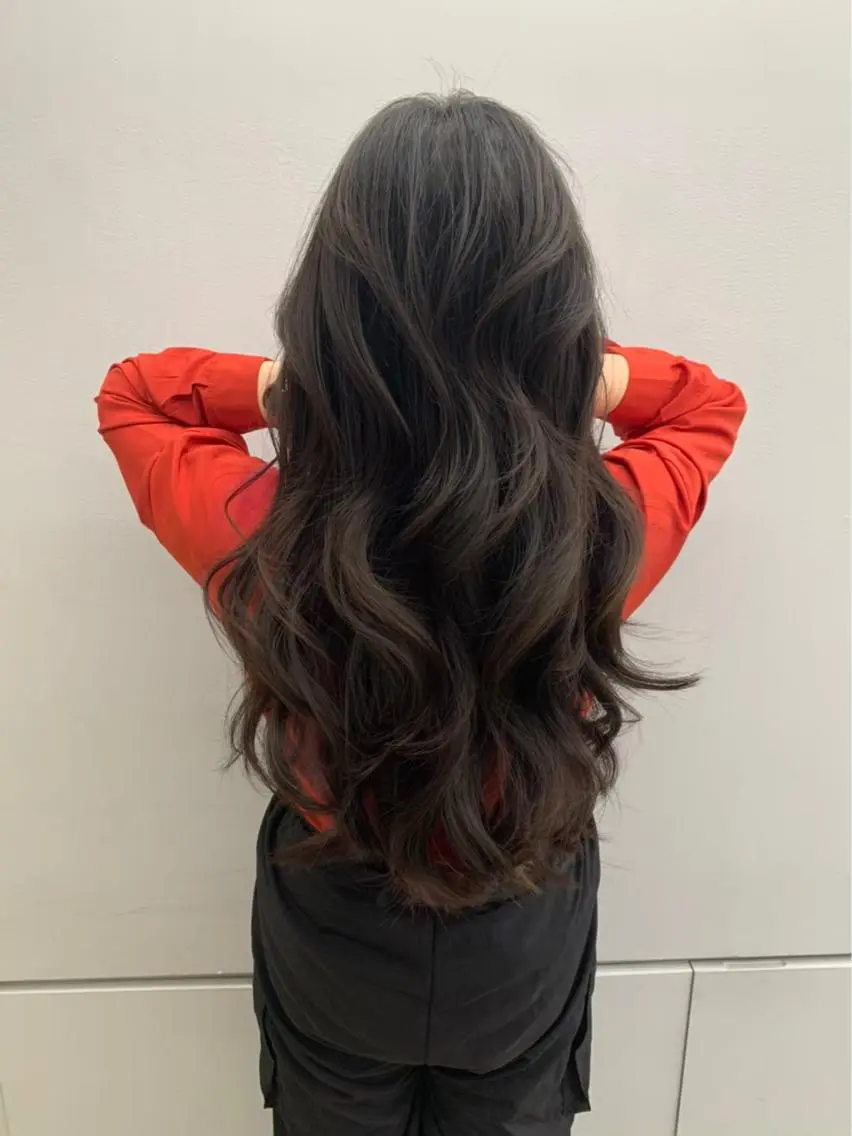 ロング 河内 大慎のヘアスタイル