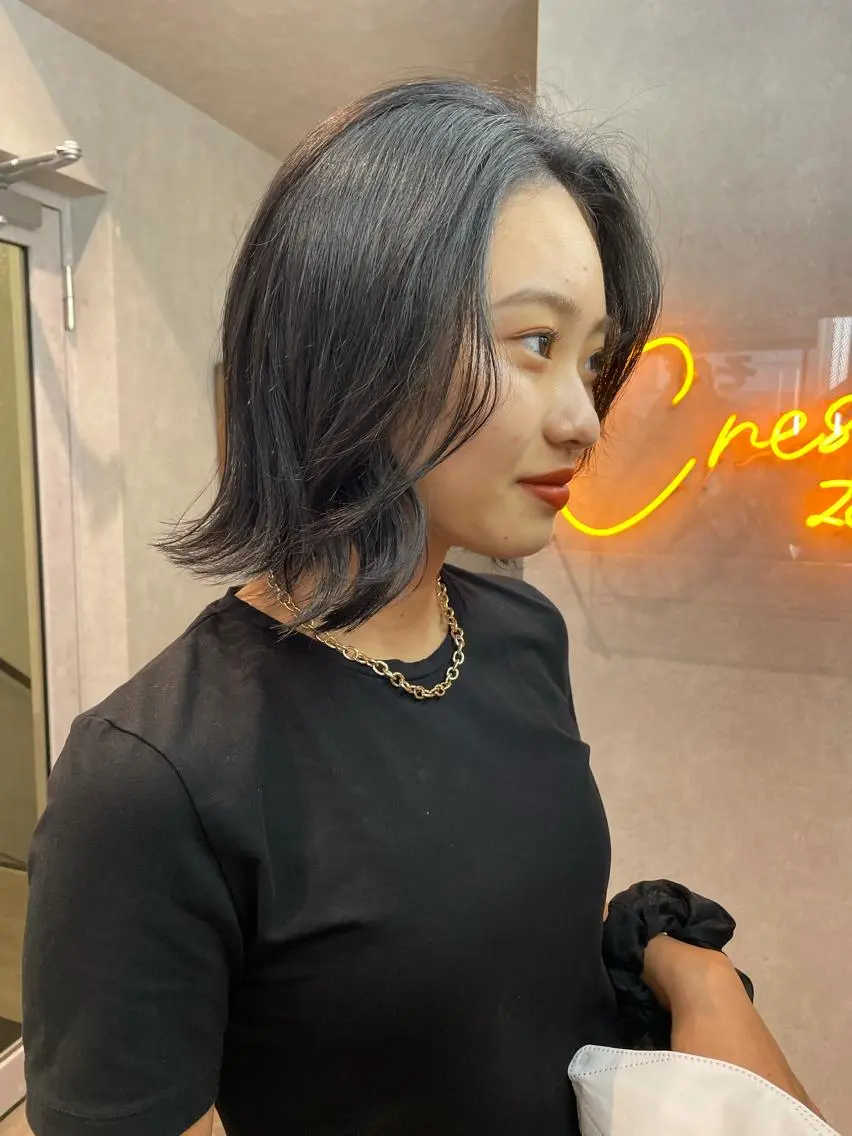 ミディアム カラー ブリーチ 透明感カラー ヘアカラー ナチュラル透明感🌱 小山美樹子のヘアスタイル