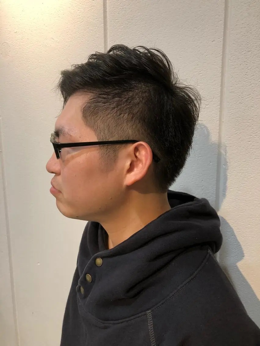 ショート メンズ 刈り上げ カット ヘッドスパ Lolonois池田 代表 鍜治本颯太のヘアスタイル