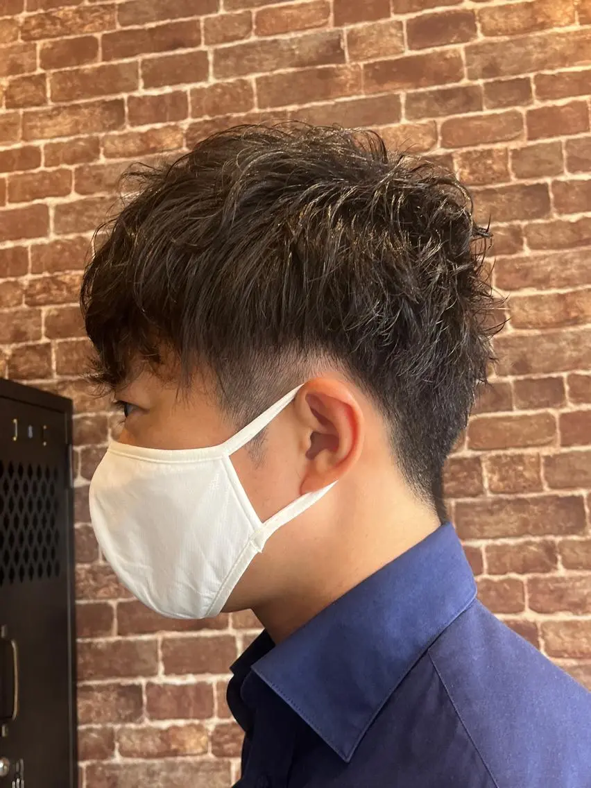 ショート メンズ メンズパーマ ケアカラー ピンクブラウン 外国人風カラー ショートヘア 久木原 ゆりのヘアスタイル