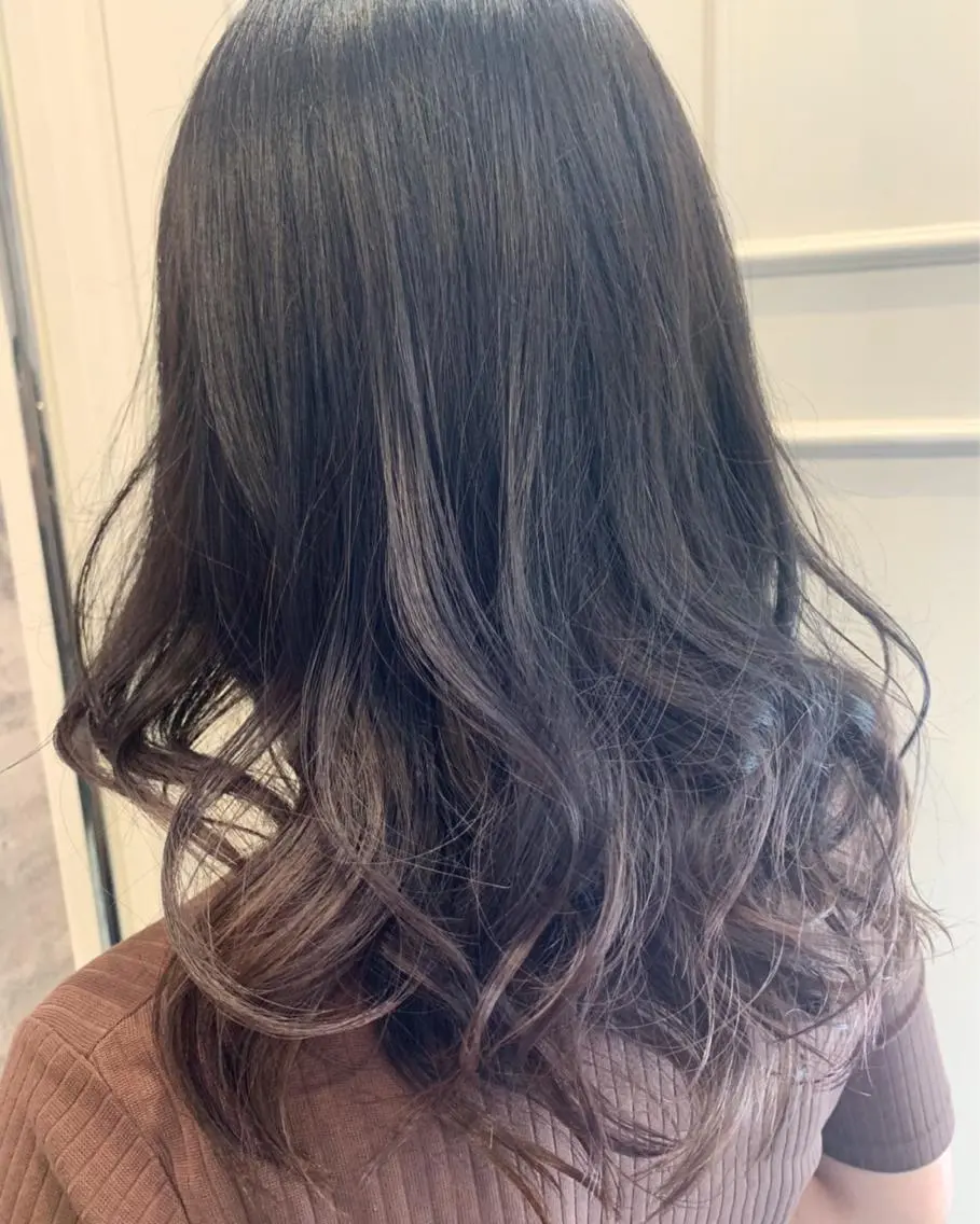 セミロング カラー グラデーションカラー Blanco Color&Careのヘアスタイル
