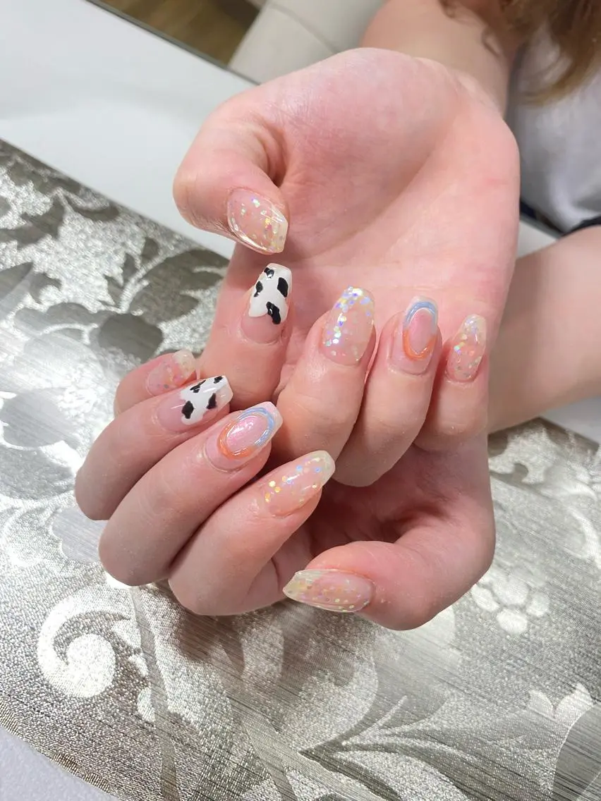 ネイル ハンドネイル I-nailロング /ワンホン/キラキラのネイルデザイン