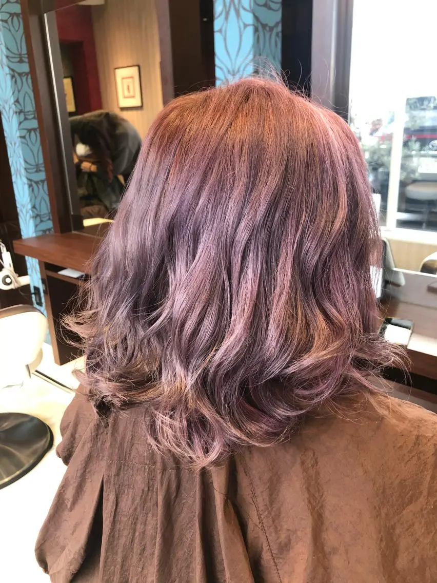 ミディアム カット ヘアカラー トリートメント EARTH長岡 🌼渡辺まい🌼のヘアスタイル