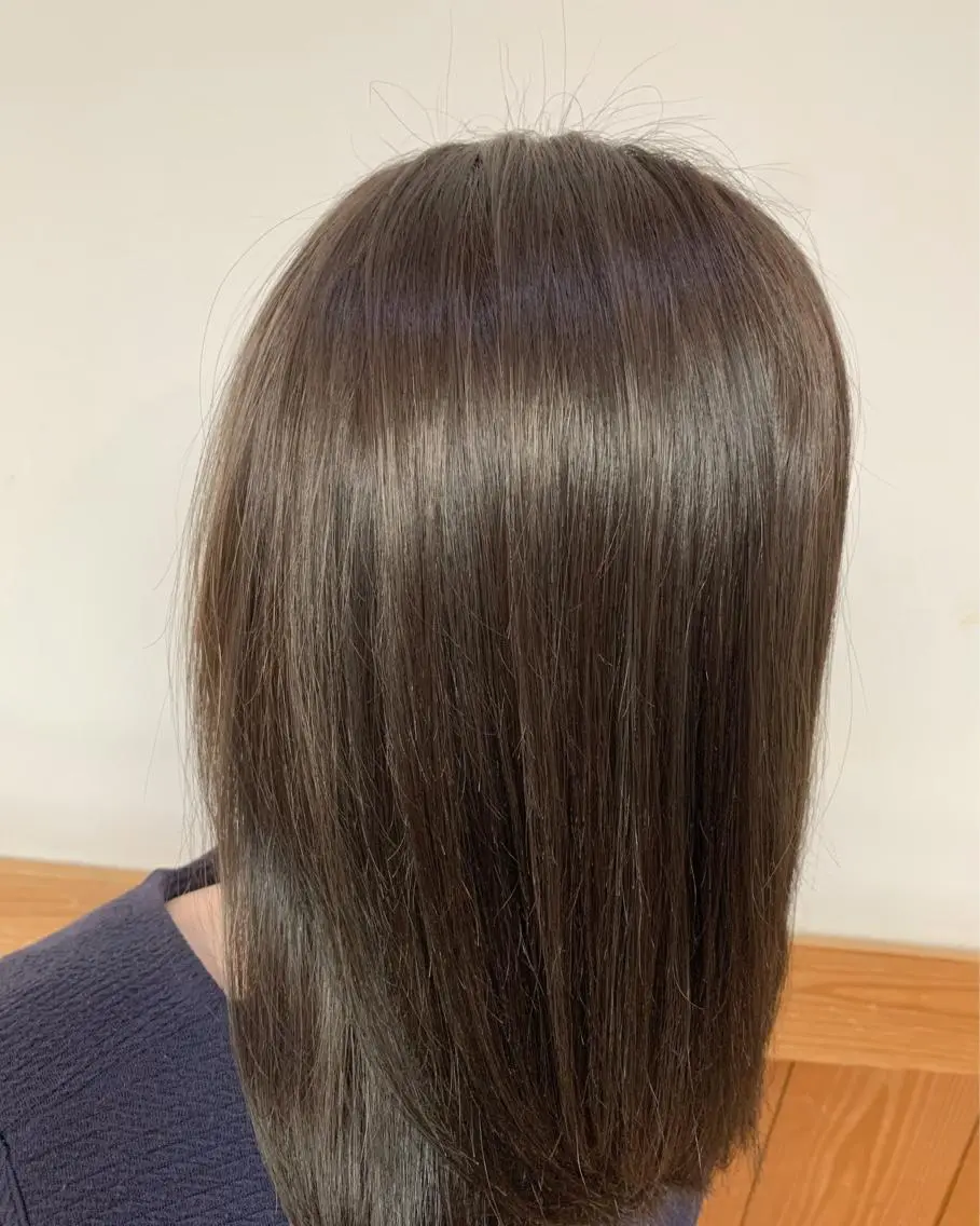 カラー ハイライトカラー 狩野 くるみのヘアスタイル