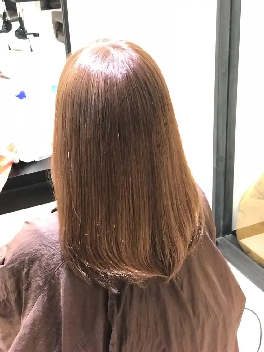 セミロング カラー アッシュ ベージュカラー Renatus店長 金子裕美のヘアスタイル