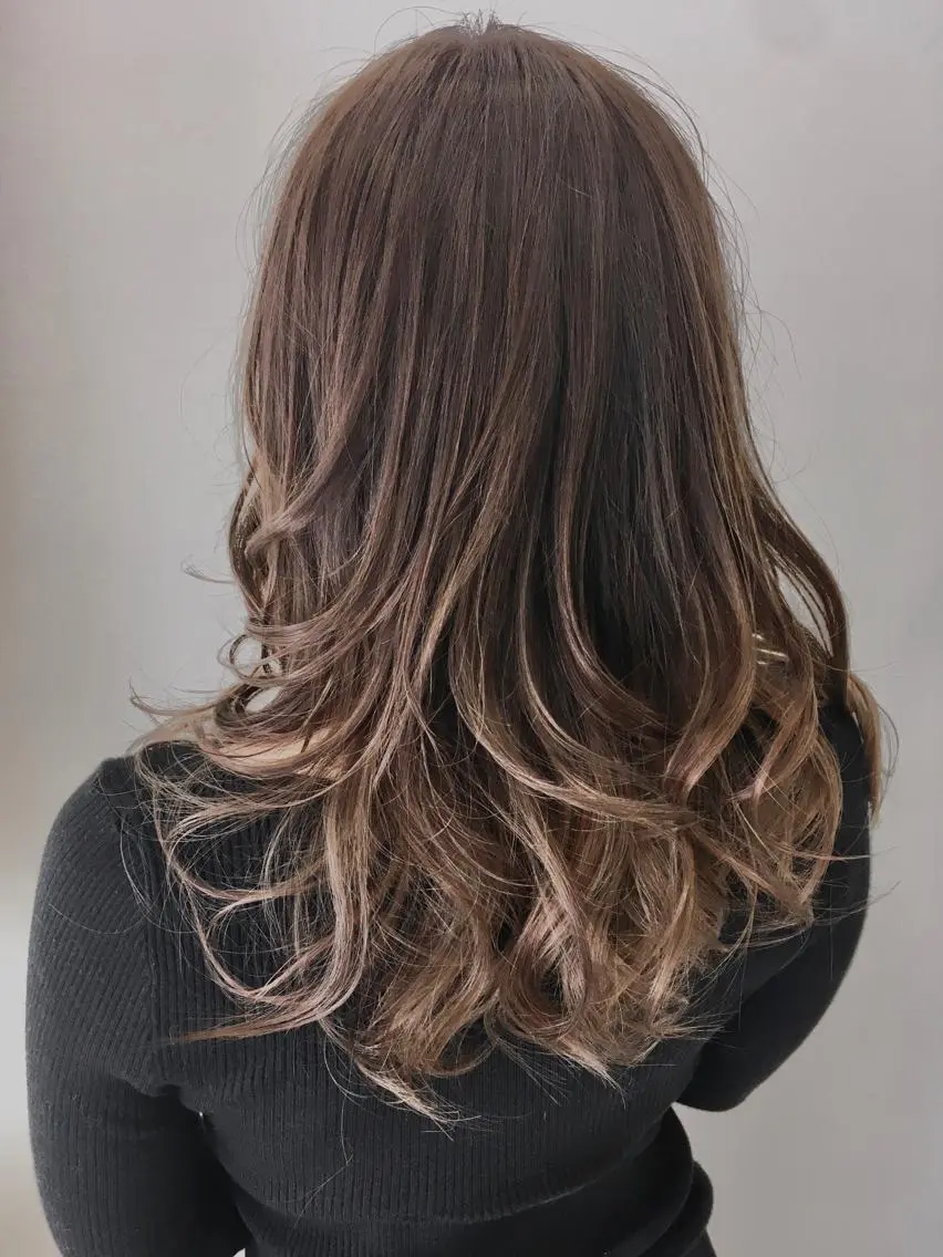 ロング 紙屋 隼人のヘアスタイル