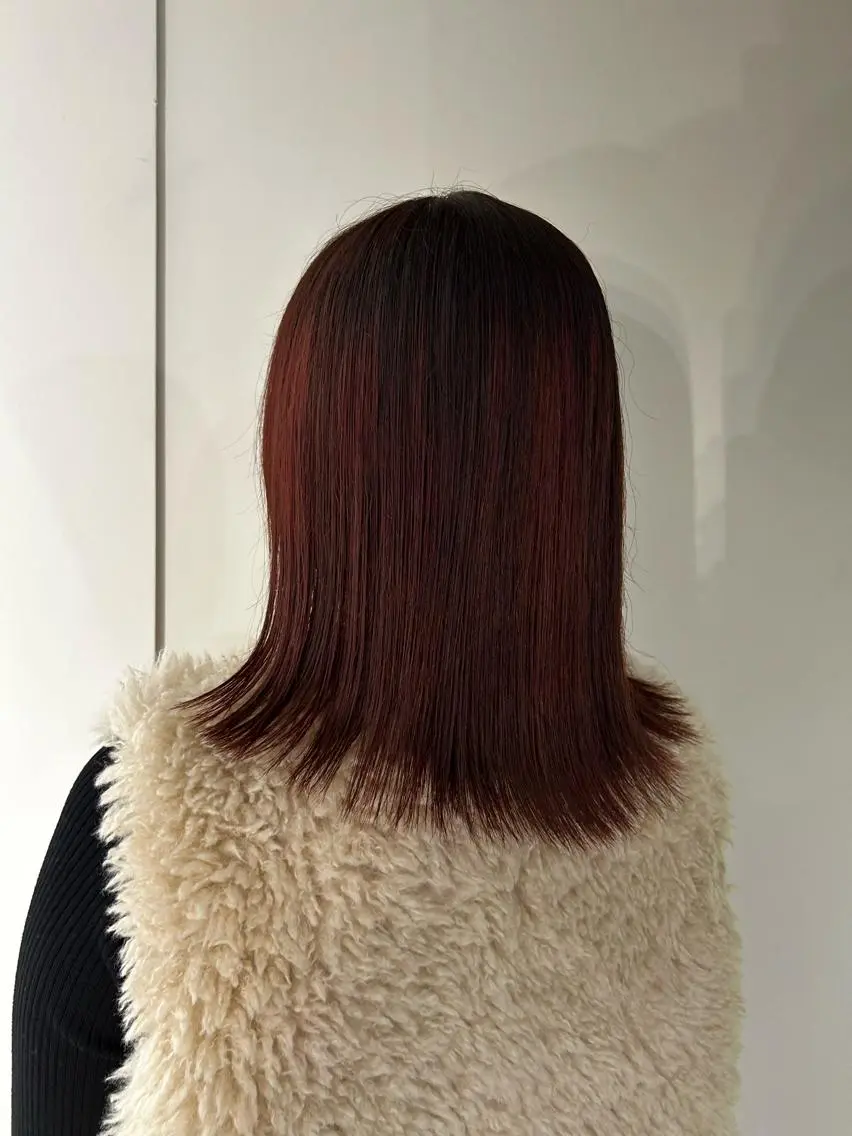ミディアム カラー カシス レッドカラー SHINDO MIYUのヘアスタイル