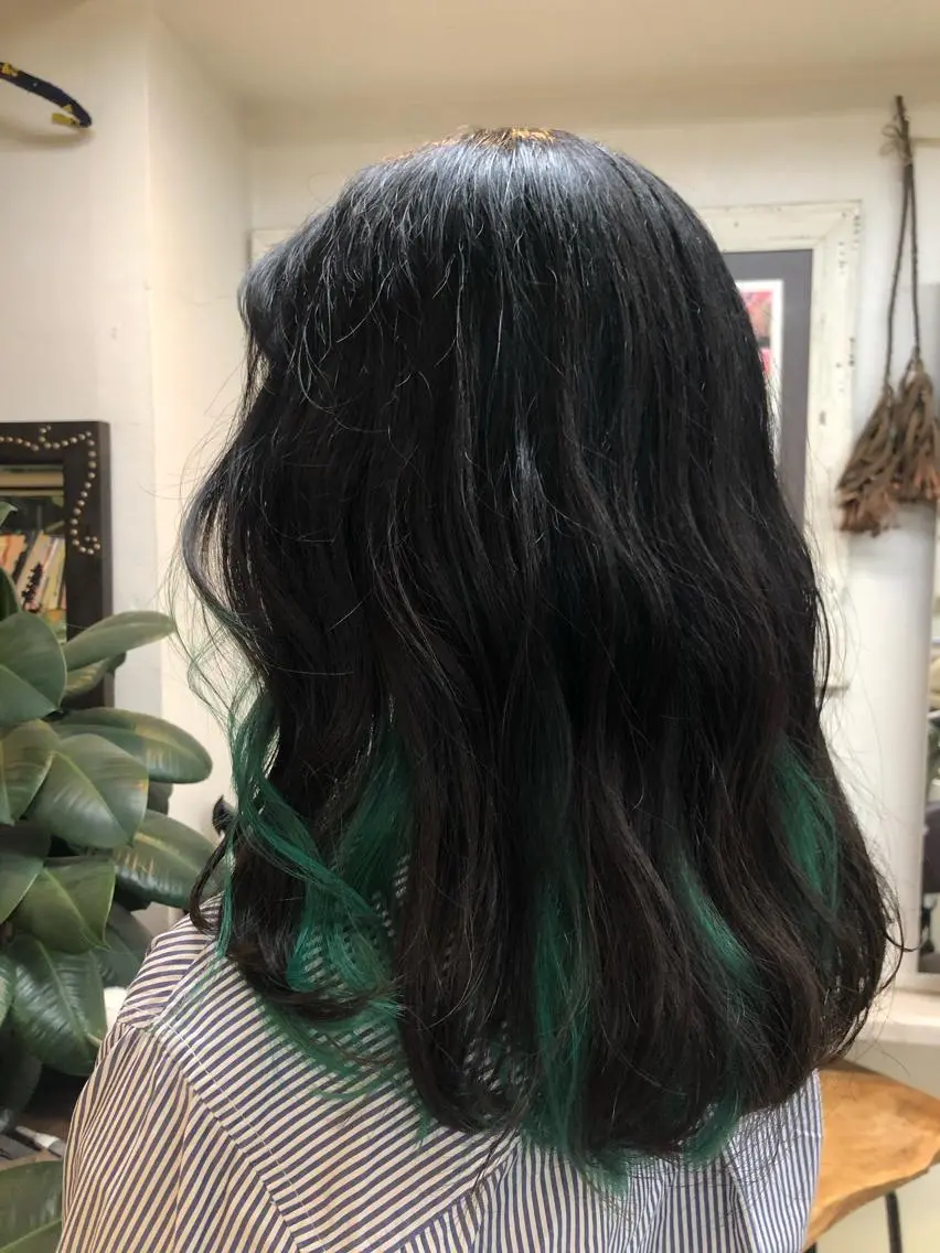 セミロング カラー Moca 〰️のヘアスタイル
