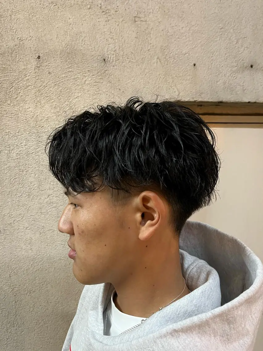 ショート パーマ メンズ 🏆メンズヘア特化 🥇代表りんぺーのヘアスタイル