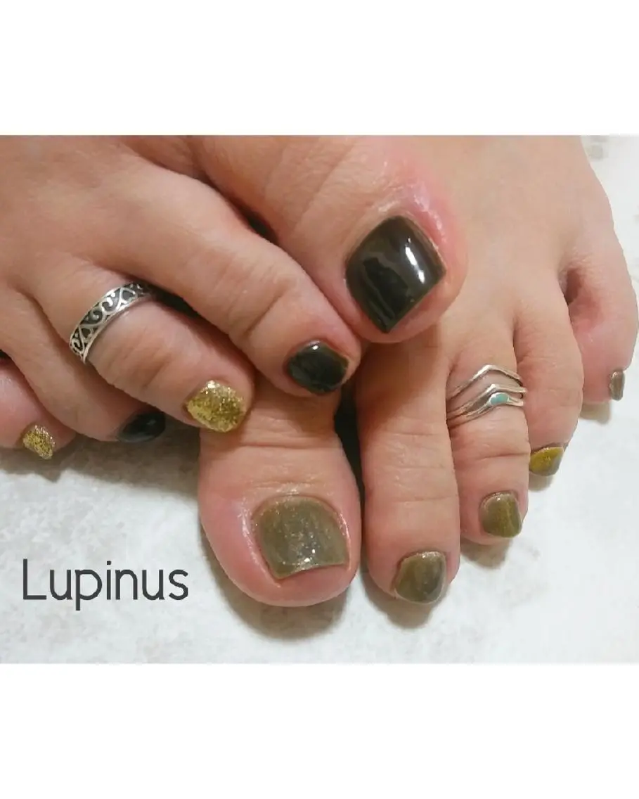 ネイル マグネットネイル Lupinus ルピナスのネイルデザイン