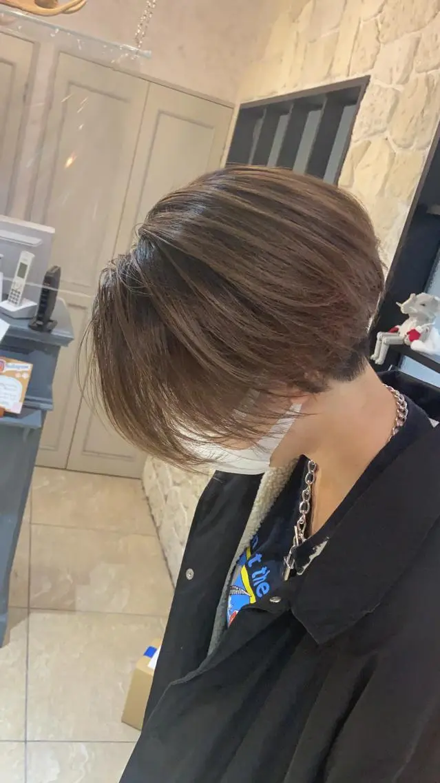 ショート レイヤーカット 透明感カラー/メンズ 特化kazumaのヘアスタイル