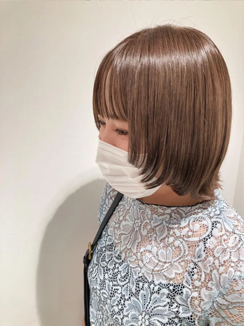 ショート カラー ベージュカラー 顔まわりレイヤー 顔周りカット レイヤーカット カット ヘアカラー トリートメント ヘッドスパ スキバサミを使わない カット🌼唯🌼のヘアスタイル