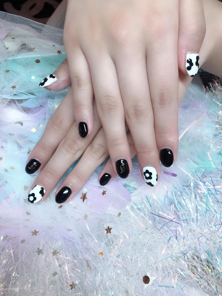 ネイル Flower nailのネイルデザイン
