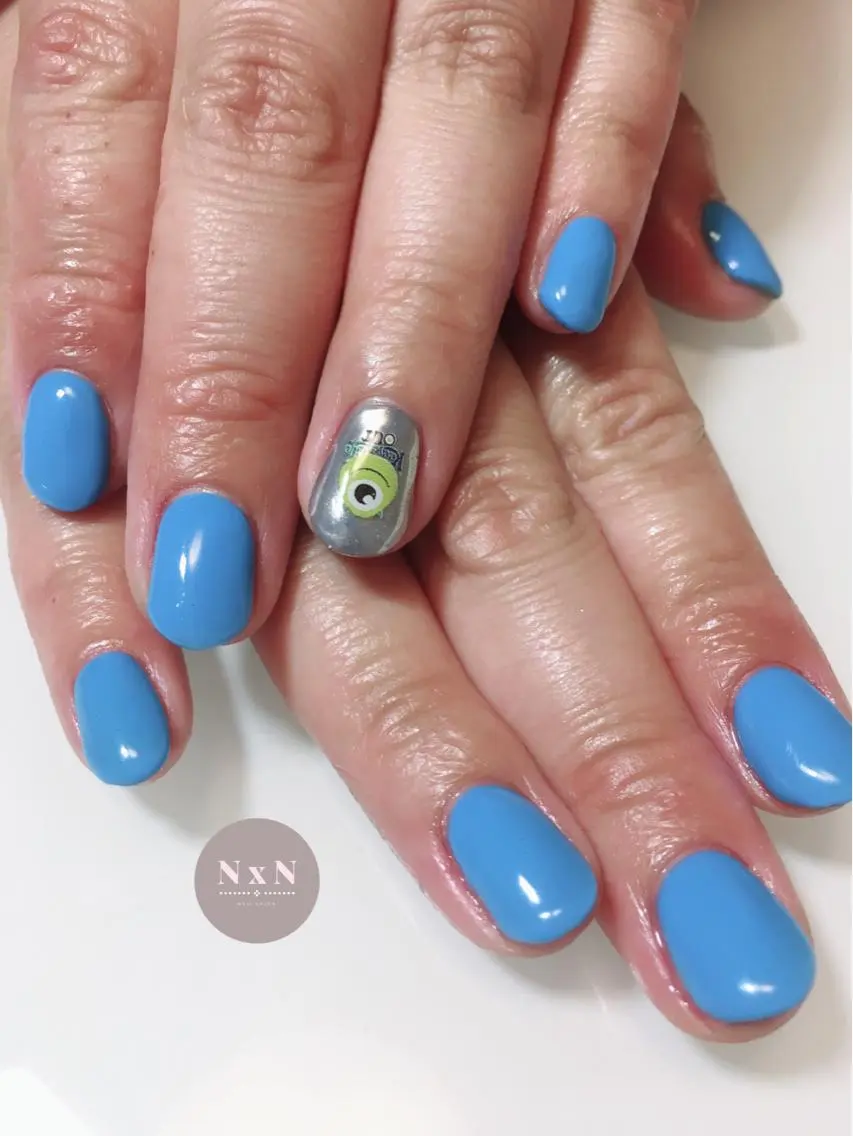 ネイル 水色 ミラーネイル ワンカラーネイル ハンドネイル nail salon N×Nのネイルデザイン