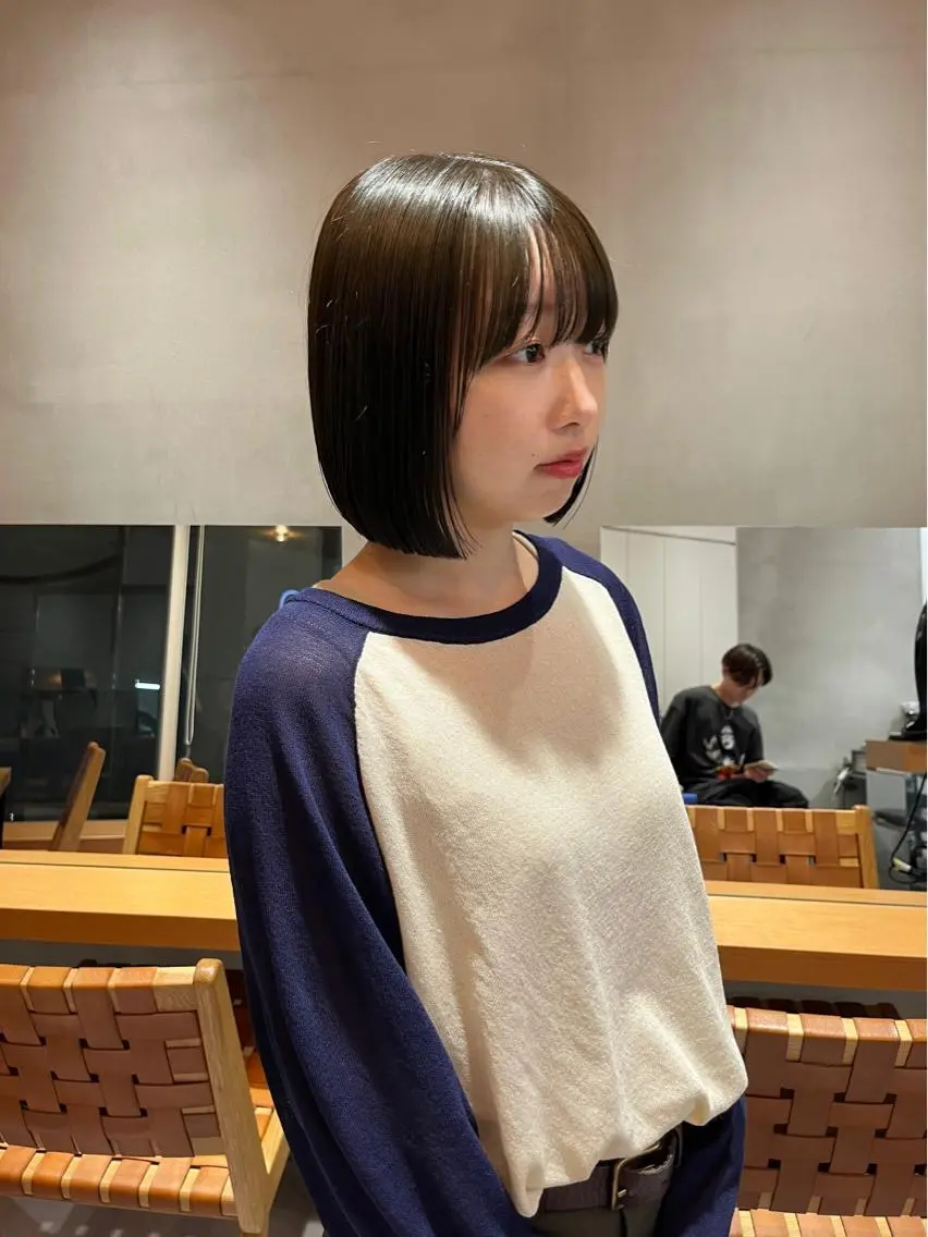 ミディアム カラー カット ヘアカラー トリートメント 縮毛矯正ボブ&顔まわ レイヤー♡TOMOEのヘアスタイル