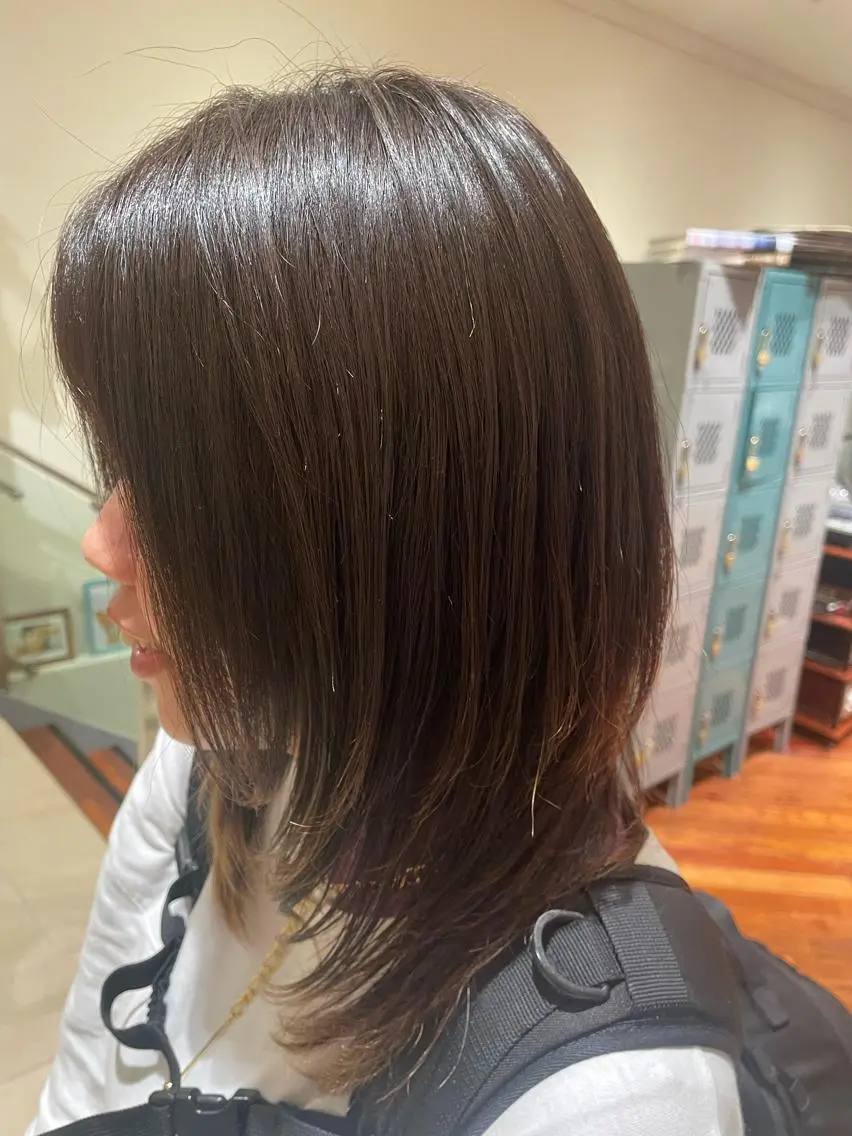 ミディアム ミディアムパーマ カットモデル ヨネダのヘアスタイル