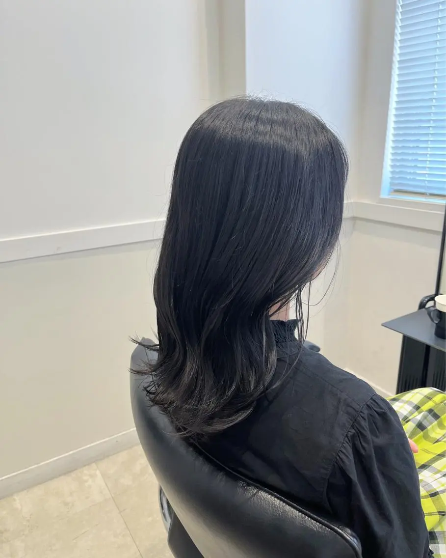 ミディアム カラー 🫧こおりやま なつみ🫧のヘアスタイル
